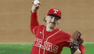 How Rangers' bullpen slammed door on Mariners and set itself up well
