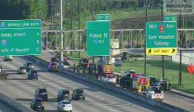 Fatal early-morning crash shuts down northbound Interstate 45 in southeast Houston