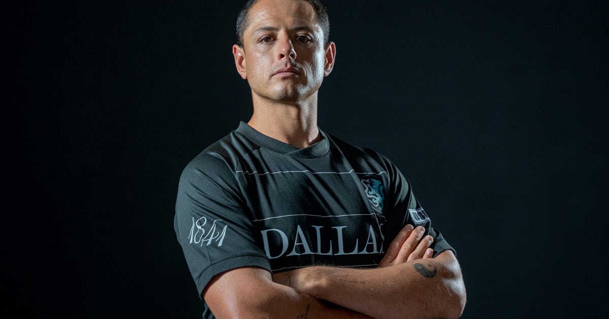 Atlético Dallas signs Javier "Chicharito" Hernández as club's first player