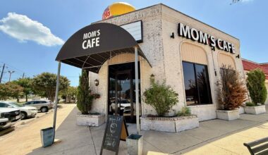 Mom’s Cafe in Allen reopens with a menu of more than 110 dishes