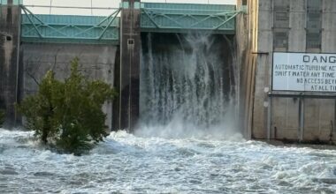 Austin rescinds emergency waterway ban on Lady Bird Lake