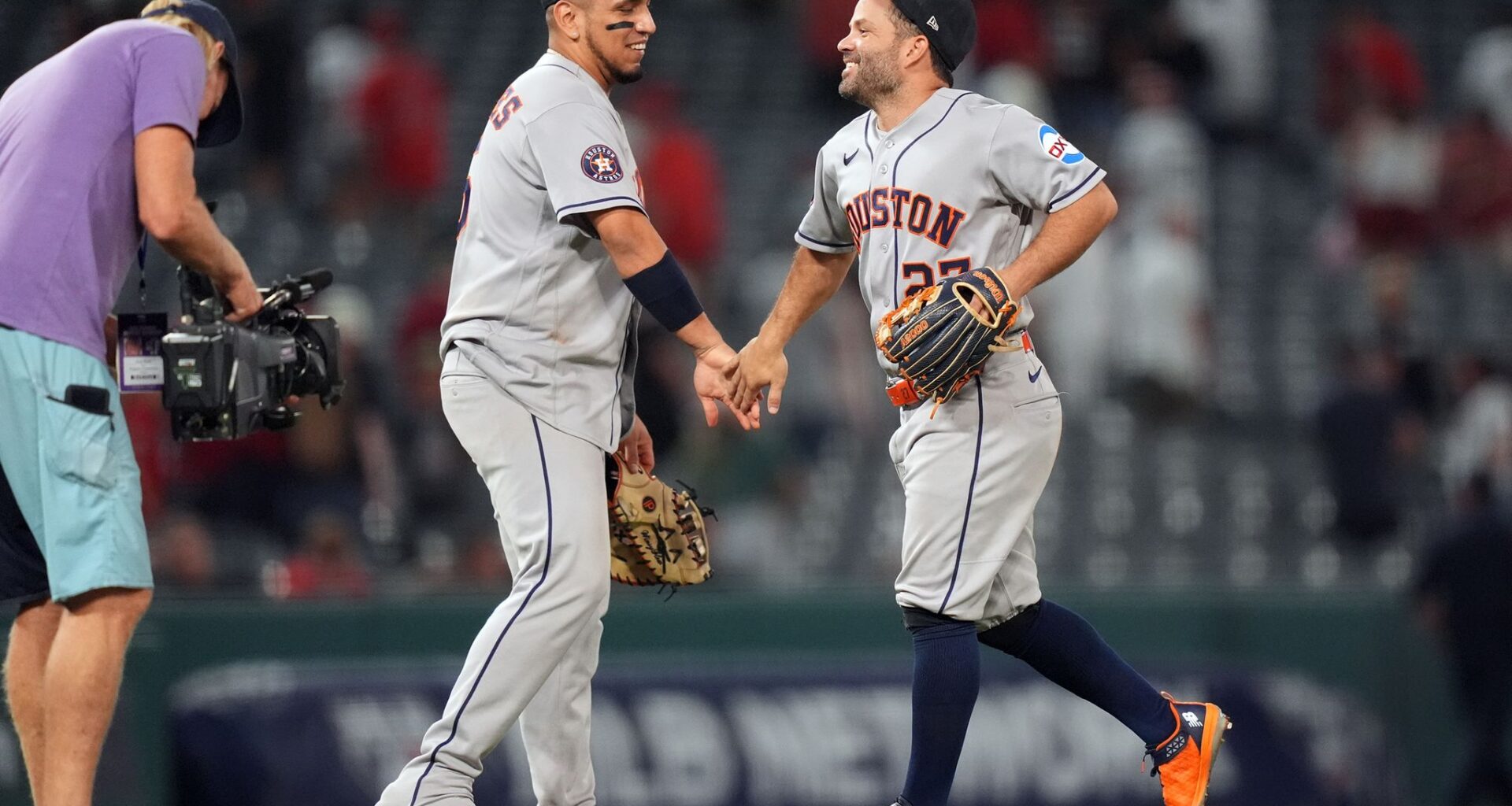 Rangers put themselves in good position as only AL West team with a winning record