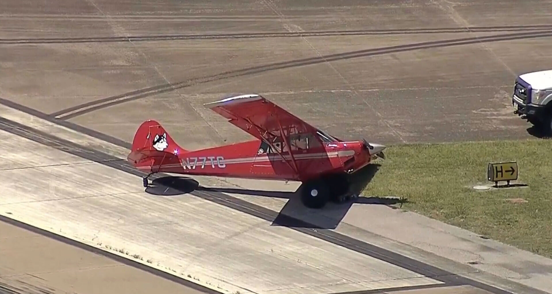 Plane veers off runway at Arlington Municipal Airport, officials say