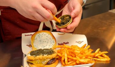 How to get ‘hilarious’ caviar burger at Dallas restaurant Pablo Pete's