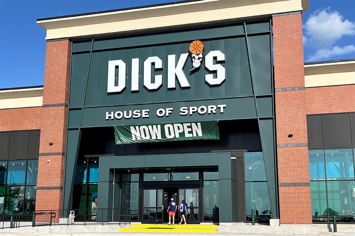 Dick’s House of Sport Officially Open at The Parks Mall