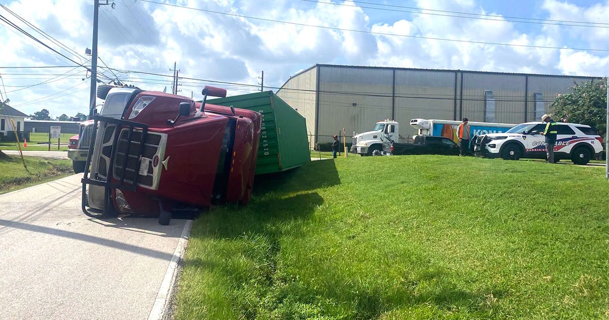 Tractor trailer flips in Willowbrook area
