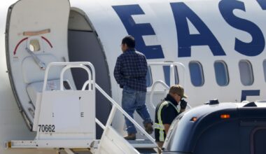 ICE flights at Dallas Love Field spur protests