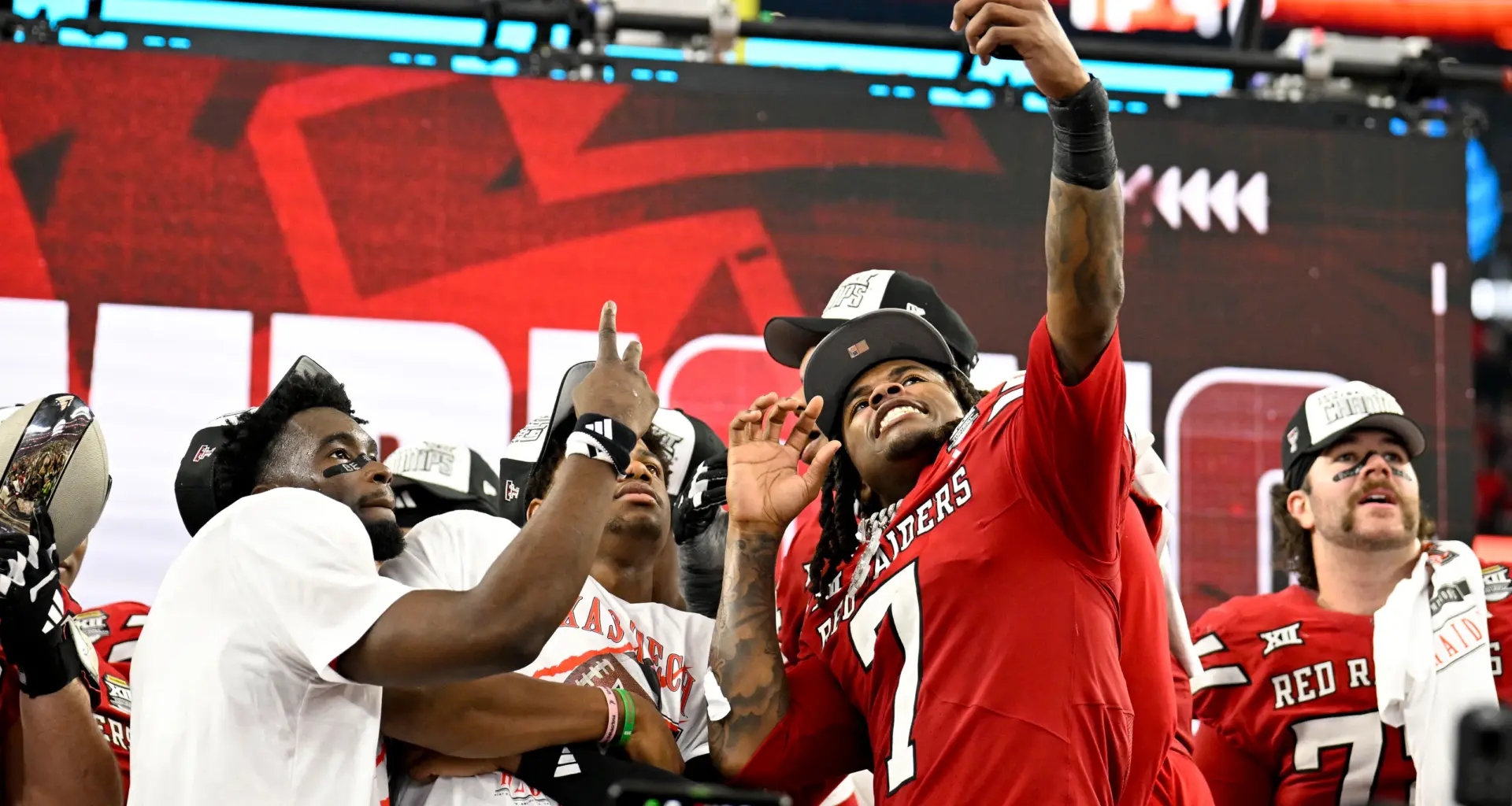 Best photos of Texas Tech tight end Terrance Carter Jr.