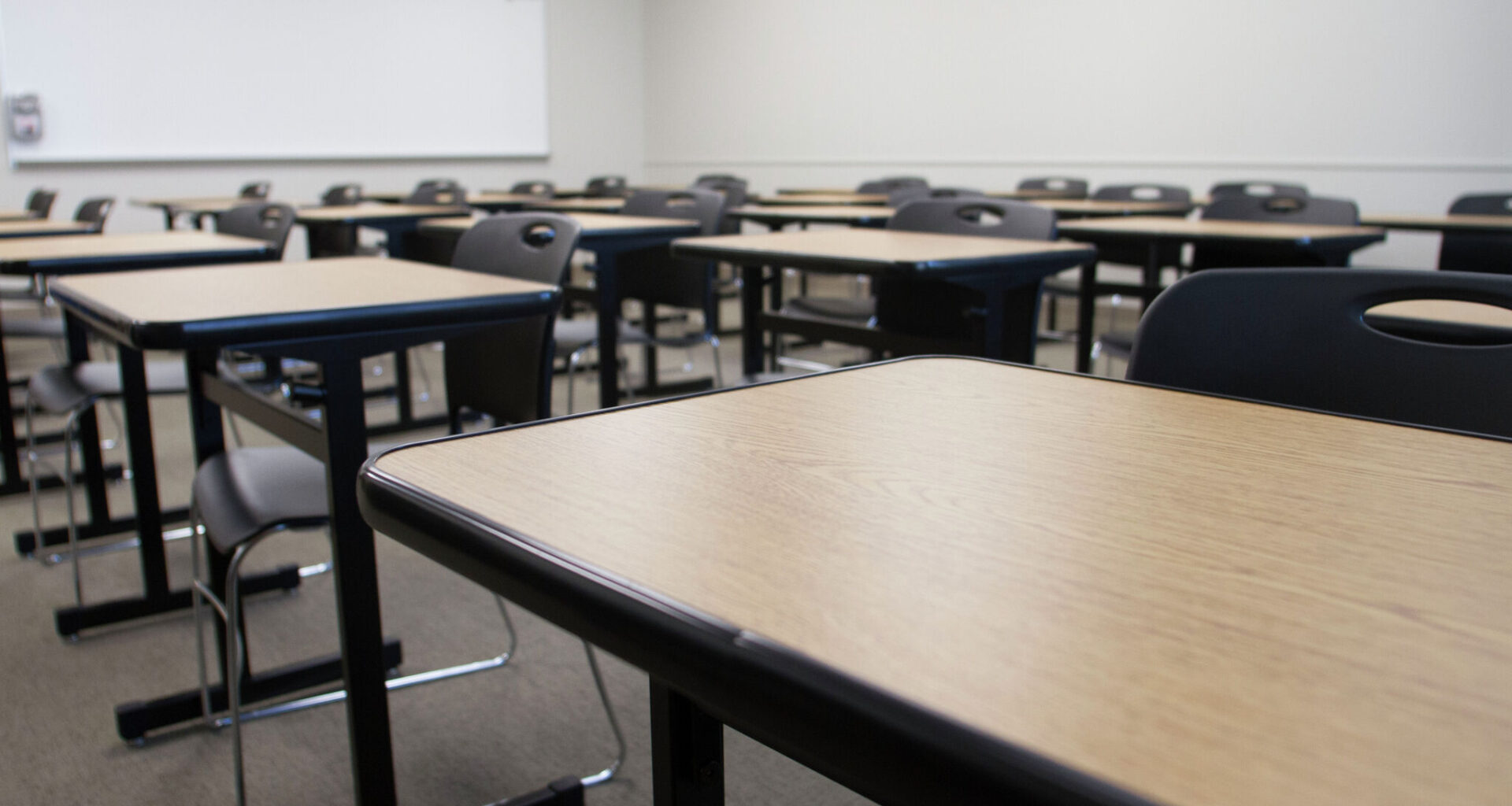 Four North Texas teachers join Abbott school panel