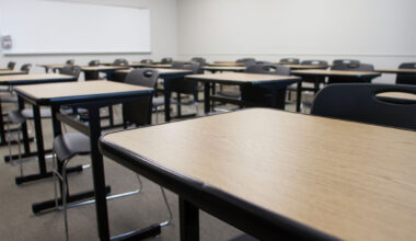 Four North Texas teachers join Abbott school panel