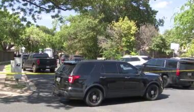 Man armed with gun barricaded inside South Austin home: APD