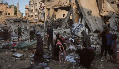Trump announces a deal for Hamas to disarm in Gaza, but many hurdles and uncertainty remain