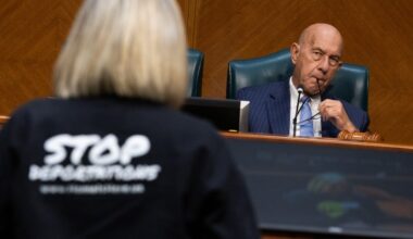 Houston mayor questions city[s authority to probe ICE shooting