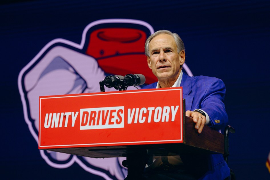 Abbott calls for ban on data center development in rural Texas