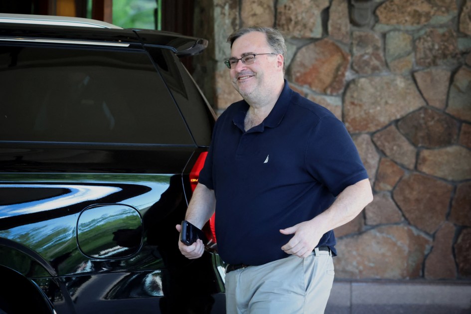 Reid Hoffman gives $10 million to pro-Talarico super PAC