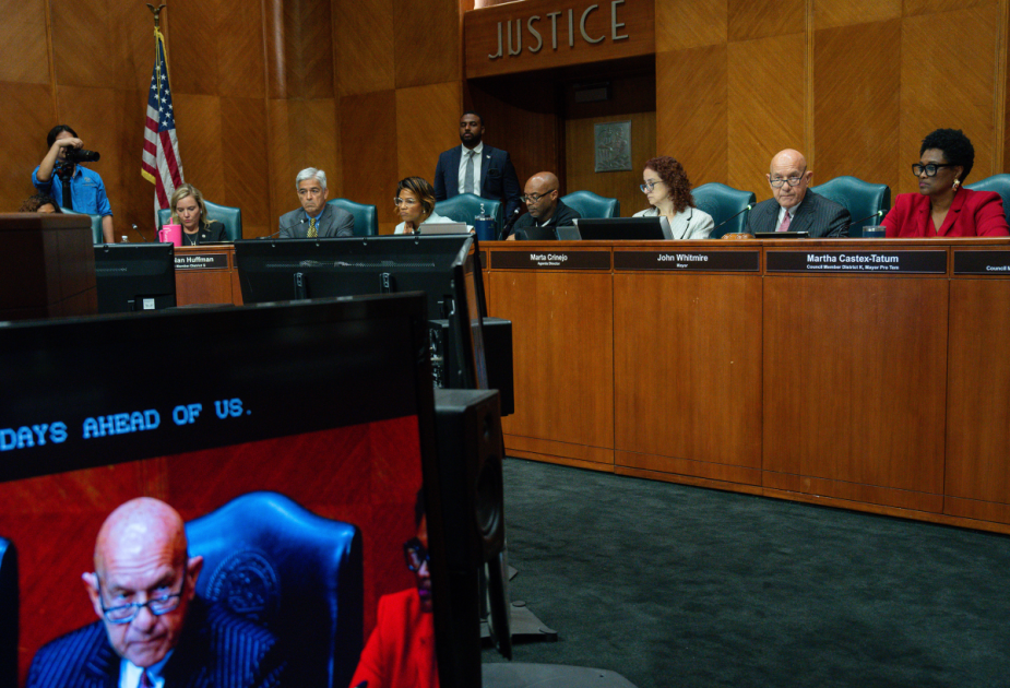 Angry crowd packs Houston City Hall over ICE shooting