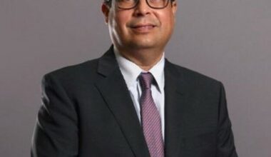 Dr. Miguel Serrano
