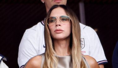 Victoria Beckham just became an honorary Dallas Cowboys Cheerleader