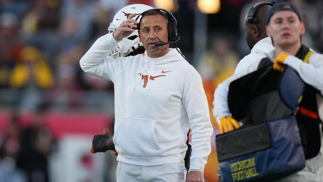 5-Star CB John Meredith Reclassifies to 2026 Class, Texas Commit Was No. 3 Overall Prospect in 2027