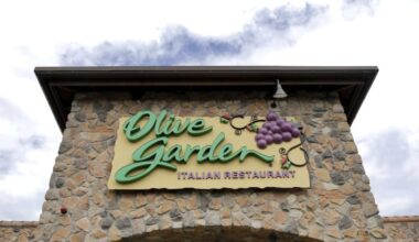 Olive Garden’s Never-Ending Pasta Pass is back after 6 years. Here’s how to get one in Houston