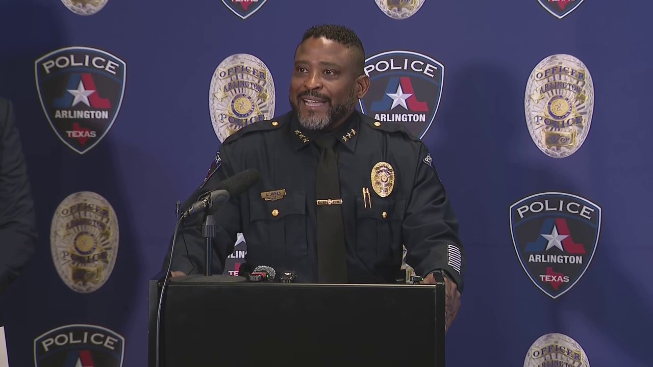 Arlington police solve 2012 cold case murder | FULL