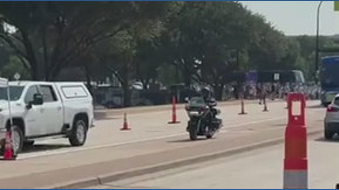 Argentina team arrives in Arlington, Texas ahead of match against Austria