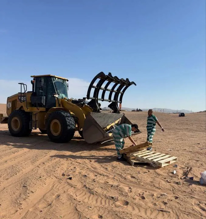 El Paso County Sheriff staff and jail inmates cleaning up Red Sands after Fourth of July celebrations on Monday, July 5. Photo courtesy of the El Paso County Sheriff’s Office.
