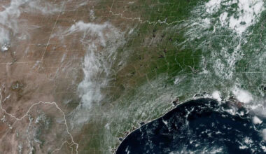 Scattered storms will form over Texas on Sunday, but will Houston see any rain?