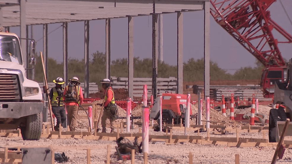The proposal represented a notable shift in Abbott’s approach to AI development (KTXS/Scott Martin).