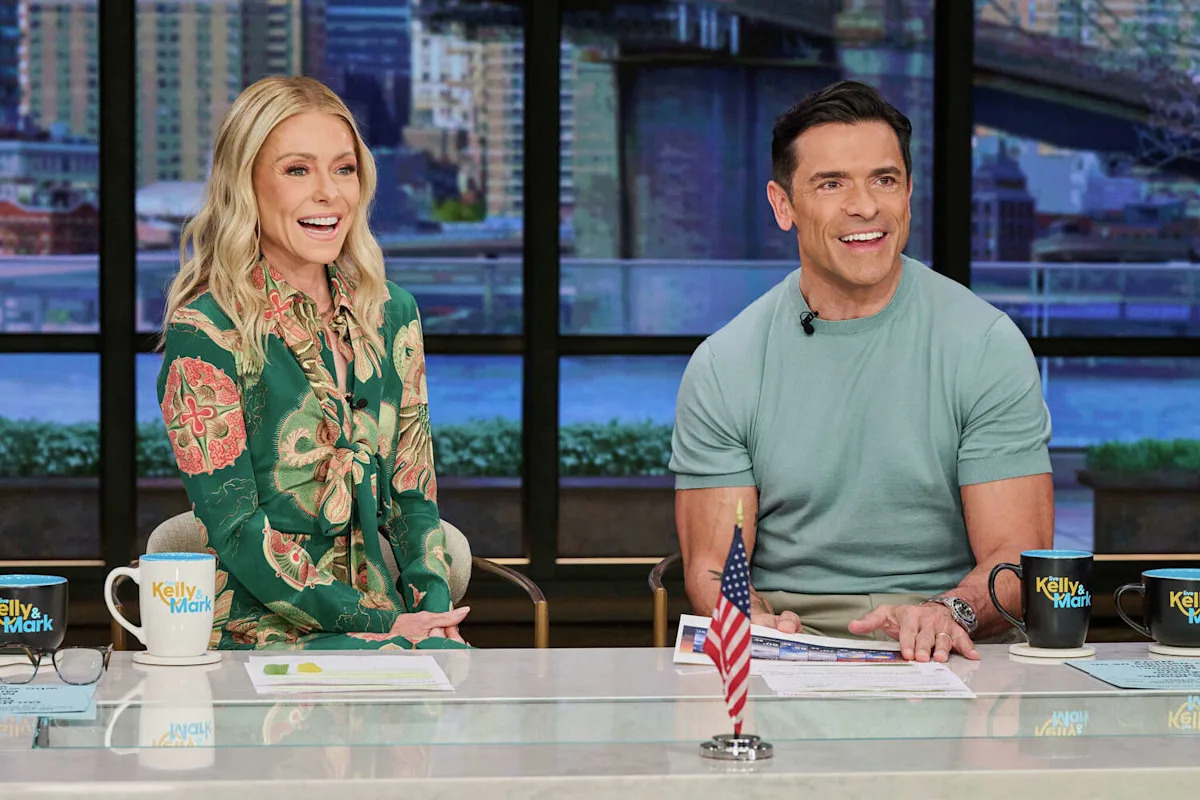 San Antonio TV host Kimberly Crawford talks 'smack' with Kelly and Mark