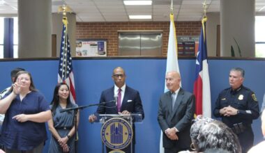 HUD Secretary Scott Turner speaks at Acres Home Multi-Service Center. City and HUD officials announced the installation of generators at the center, along with other planned facilities that will receive backup generators over the next two years. (Ariel Worthy/Community Impact)