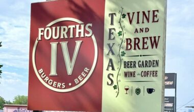 Fourths is now serving burgers and beverages on South Congress