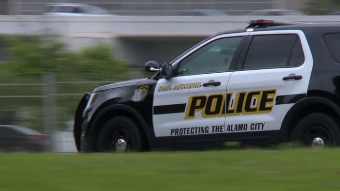 Resident, 75, stabs burglary suspect, 20, multiple times at North Side home, SAPD says