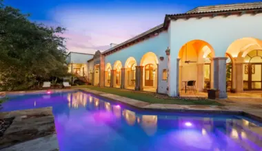 This San Antonio hacienda for sale comes with an extensive wine cellar, putting green and an aquarium room