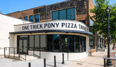 How Heim Barbecue Founders Discovered Their Next Chapter With One Trick Pony Pizza Tavern in Fort Worth