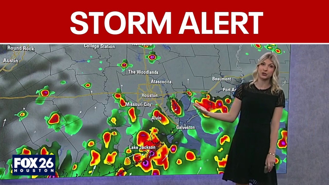 Houston weather forecast: Heavy rain could cause street flooding