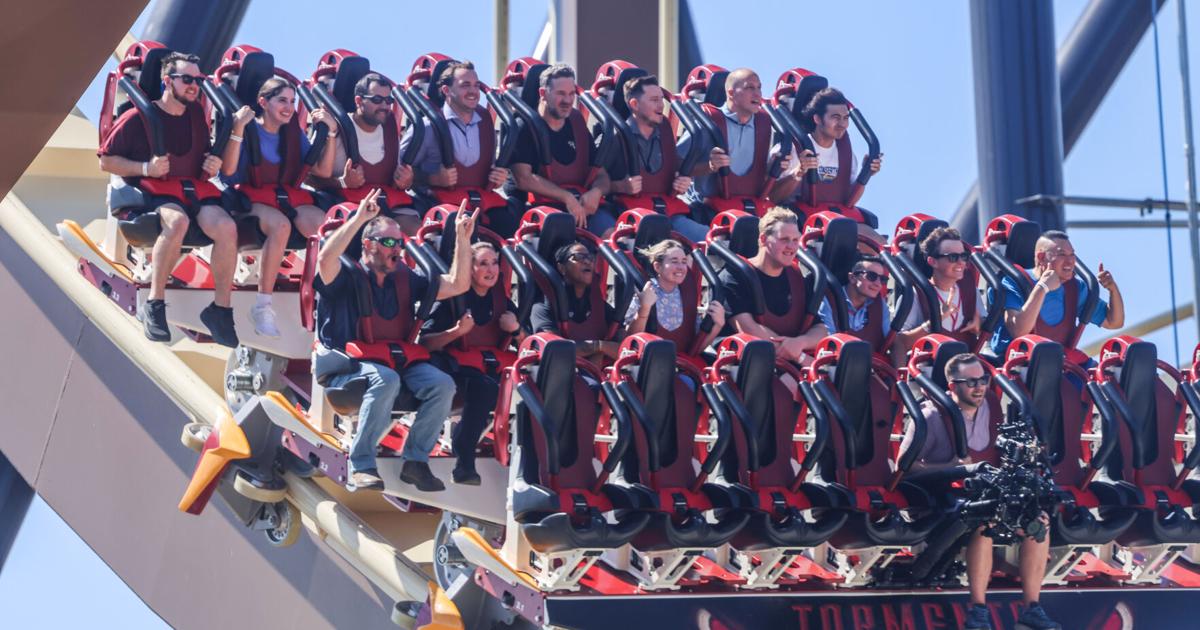 Photos: Tormenta rampages through Six Flags Over Texas | Multimedia