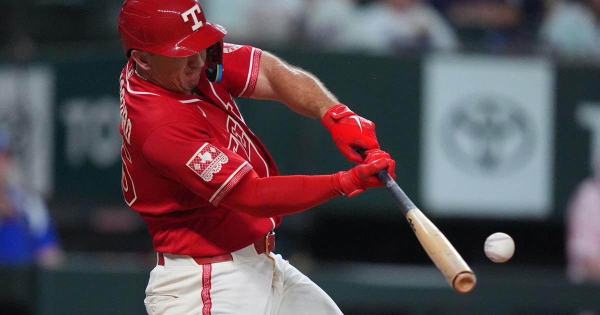 Langford and Burger homer in a four-run eighth as the Rangers beat the Astros 7-3 | National Sports