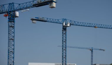 Reach for the sky: Construction cranes tower over Fort Worth skyline