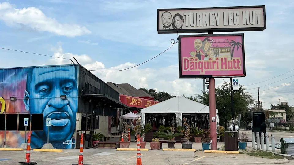 Turkey Leg Hut Co-Owner Lynn Price Pleads Guilty to Federal Conspiracy Charge