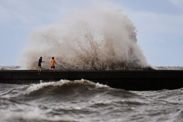Tropical Storm Bertha makes landfall in Louisiana and moves toward Texas