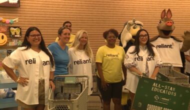 10 Coastal Bend teachers get back-to-school shopping boost