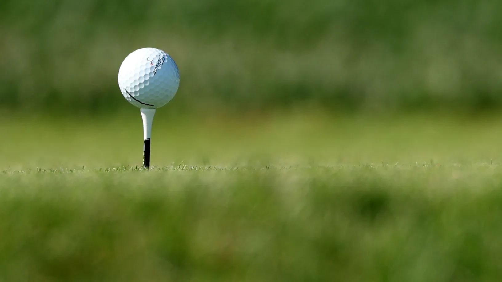 Man stabbed in fight at San Antonio golf course, taken to hospital