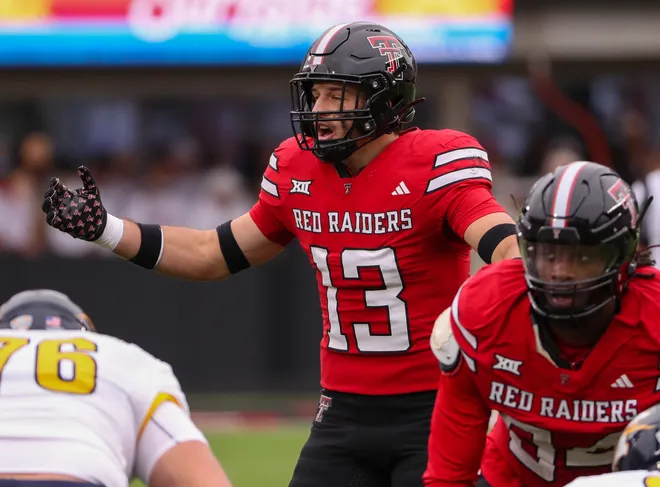 Texas Tech's Ben Roberts calls out the defense against Kent State during a non-conference football game, Saturday, September 6, 2025, at Jones AT & T Stadium.