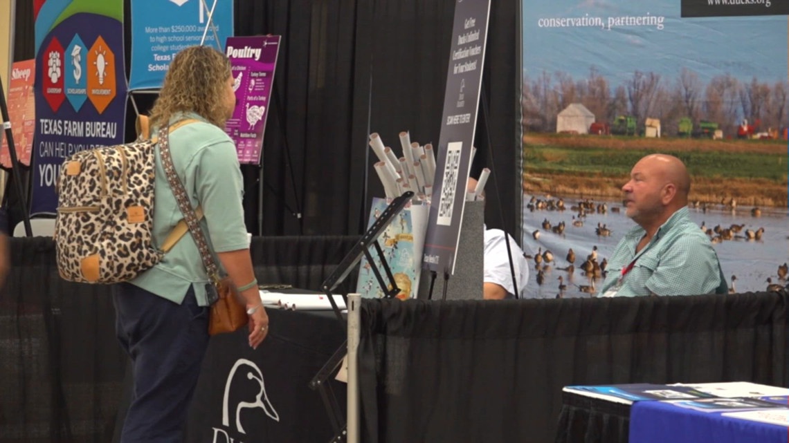 Agriculture educators gather in Corpus Christi for statewide conference