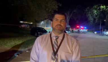 Harris County deputies investigating apparent murder-suicide of married couple at Cypress home