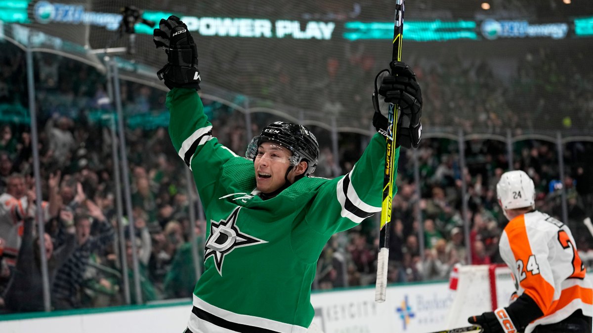 Jason Robertson signs $12 million deal with Stars to avoid arbitration – NBC 5 Dallas-Fort Worth