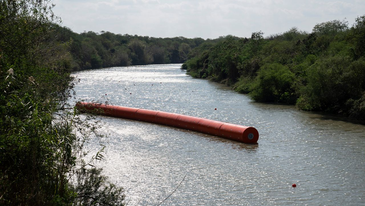 Border buoys drift in Rio Grande, forcing bridge closures