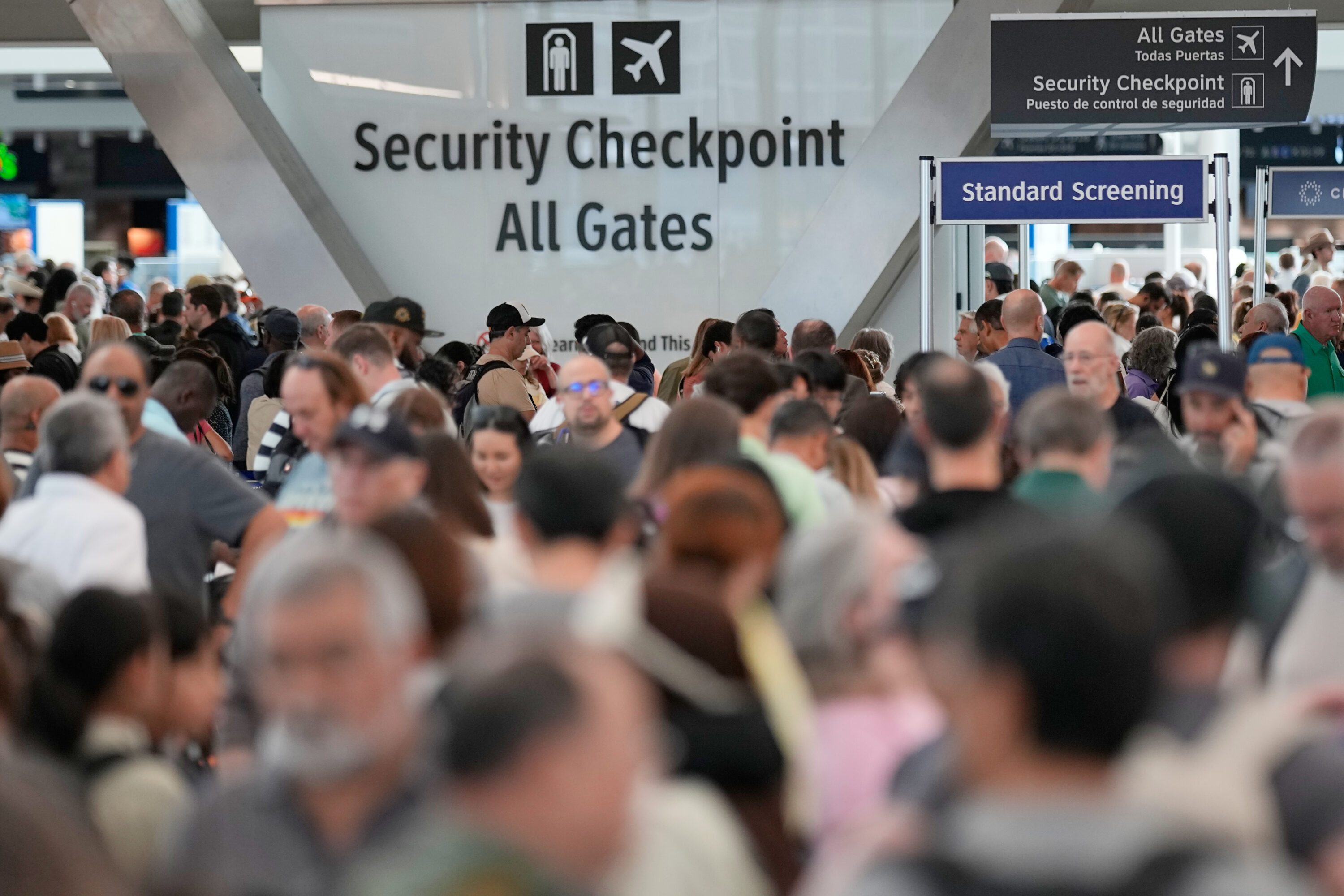 IAH Security Checkpoint Crowd