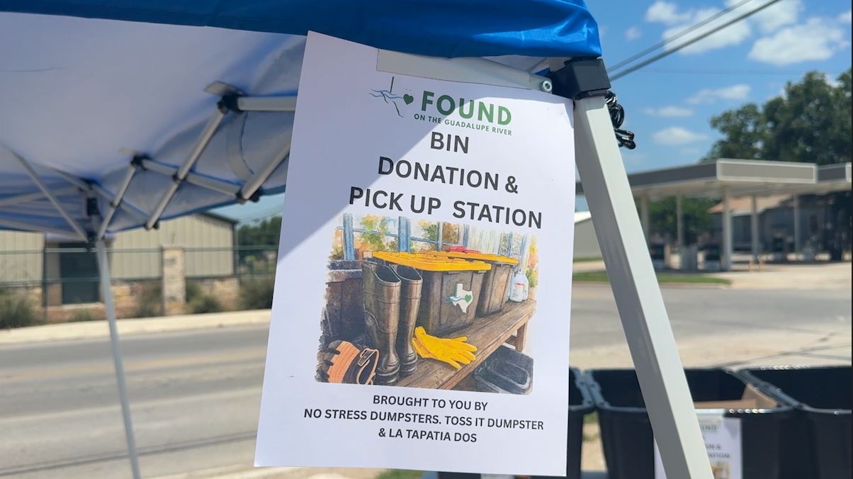 Volunteers assist Texas Hill Country after floods